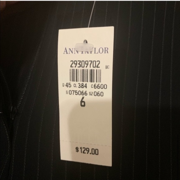 Ann Taylor Black Pinstripe Wide Leg Pants size 6 - Picture 6 of 7